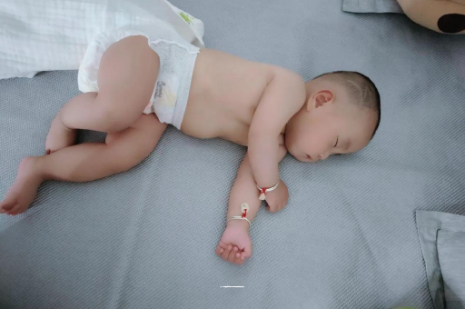 代怀生子好找吗宝宝身高体重